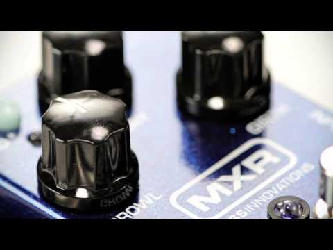MXR M288 Bass Octave Deluxe Pedal